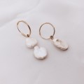 Mama's pearls earrings Προιόντα